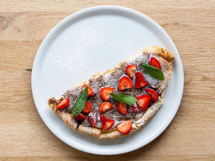 Nutella Calzone dessert